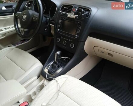 Черный Фольксваген Джетта, объемом двигателя 2.48 л и пробегом 170 тыс. км за 8200 $, фото 4 на Automoto.ua