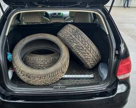 Черный Фольксваген Джетта, объемом двигателя 2.48 л и пробегом 170 тыс. км за 8959 $, фото 3 на Automoto.ua