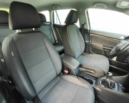 Чорний Фольксваген Джетта, об'ємом двигуна 2.5 л та пробігом 300 тис. км за 9500 $, фото 18 на Automoto.ua