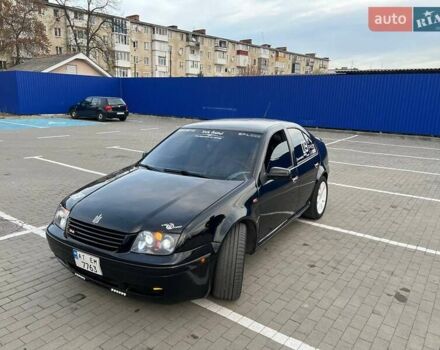 Черный Фольксваген Джетта, объемом двигателя 1.78 л и пробегом 184 тыс. км за 5250 $, фото 1 на Automoto.ua