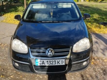 Фольксваген Джетта 2006 в Тальном на Automoto.ua Черный Фольксваген Джетта, объемом двигателя 1.9 л и пробегом 240 тыс. км за 4600 $, фото 1 на Automoto.ua