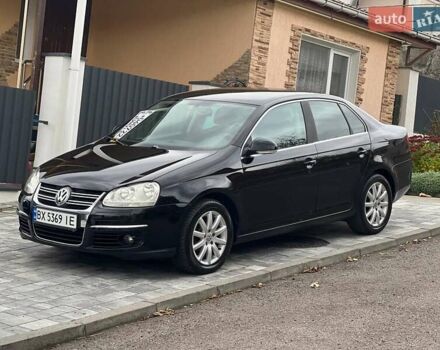 Фольксваген Джетта 2006 в Хмельницком на Automoto.ua Черный Фольксваген Джетта, объемом двигателя 1.6 л и пробегом 188 тыс. км за 6599 $, фото 1 на Automoto.ua