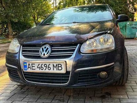 Фольксваген Джетта 2006 у Кропивницькому (Кіровограді) на Automoto.ua Чорний Фольксваген Джетта, об'ємом двигуна 1.6 л та пробігом 239 тис. км за 6700 $, фото 1 на Automoto.ua