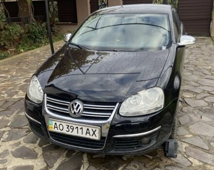 Фольксваген Джетта 2007 у Хусте на Automoto.ua Чорний Фольксваген Джетта, об'ємом двигуна 1.6 л та пробігом 200 тис. км за 4700 $, фото 1 на Automoto.ua