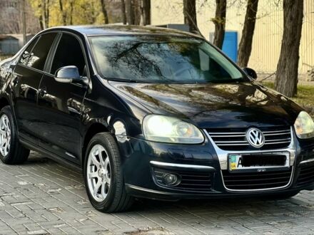 Черный Фольксваген Джетта, объемом двигателя 1.9 л и пробегом 296 тыс. км за 6999 $, фото 1 на Automoto.ua