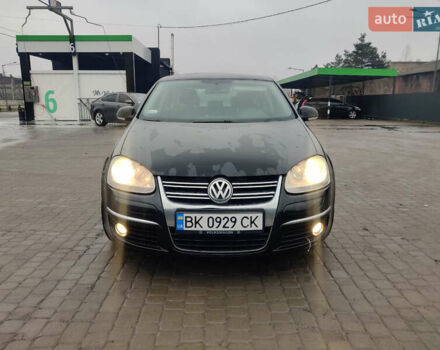 Черный Фольксваген Джетта, объемом двигателя 1.9 л и пробегом 400 тыс. км за 5500 $, фото 1 на Automoto.ua