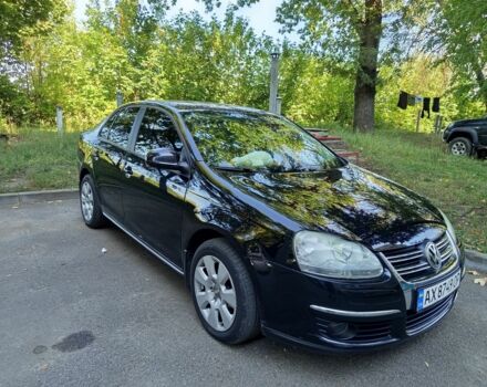 Черный Фольксваген Джетта, объемом двигателя 1.6 л и пробегом 210 тыс. км за 6000 $, фото 1 на Automoto.ua