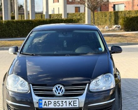 Черный Фольксваген Джетта, объемом двигателя 1.6 л и пробегом 290 тыс. км за 6400 $, фото 1 на Automoto.ua