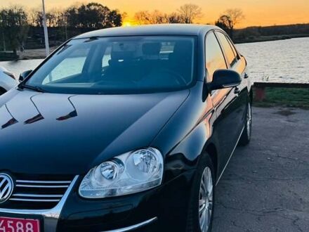 Черный Фольксваген Джетта, объемом двигателя 1.6 л и пробегом 248 тыс. км за 7400 $, фото 1 на Automoto.ua
