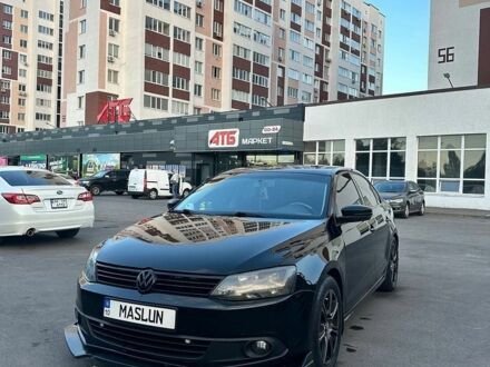 Чорний Фольксваген Джетта, об'ємом двигуна 2.48 л та пробігом 260 тис. км за 8300 $, фото 1 на Automoto.ua