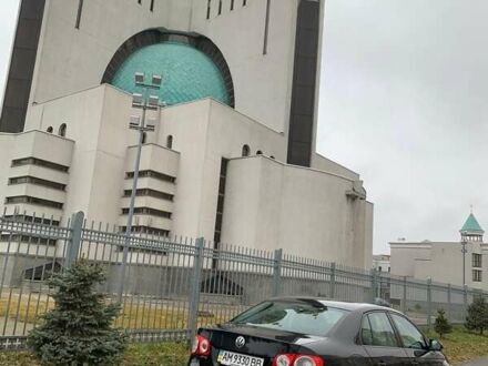 Фольксваген Джетта 2010 в Киеве на Automoto.ua Черный Фольксваген Джетта, объемом двигателя 1.9 л и пробегом 175 тыс. км за 7900 $, фото 1 на Automoto.ua