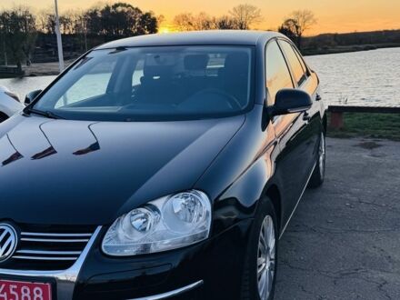 Черный Фольксваген Джетта, объемом двигателя 1.6 л и пробегом 248 тыс. км за 7400 $, фото 1 на Automoto.ua