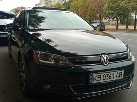 Фольксваген Джетта 2012 в Кривом Роге на Automoto.ua Черный Фольксваген Джетта, объемом двигателя 1.39 л и пробегом 130 тыс. км за 13000 $, фото 1 на Automoto.ua