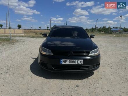 Фольксваген Джетта 2013 в Баштанке на Automoto.ua Черный Фольксваген Джетта, объемом двигателя 1.98 л и пробегом 225 тыс. км за 8300 $, фото 1 на Automoto.ua