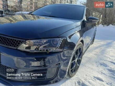 Черный Фольксваген Джетта, объемом двигателя 1.98 л и пробегом 180 тыс. км за 12000 $, фото 1 на Automoto.ua