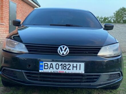 Фольксваген Джетта 2014 в Долинской на Automoto.ua Черный Фольксваген Джетта, объемом двигателя 2 л и пробегом 200 тыс. км за 7500 $, фото 1 на Automoto.ua