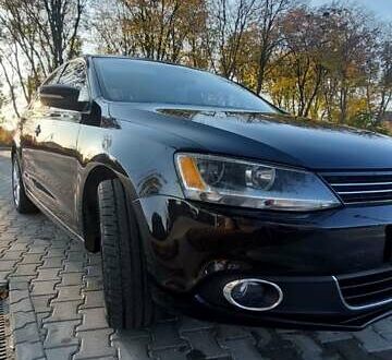 Фольксваген Джетта 2014 в Снятине на Automoto.ua Черный Фольксваген Джетта, объемом двигателя 1.8 л и пробегом 154 тыс. км за 9500 $, фото 1 на Automoto.ua