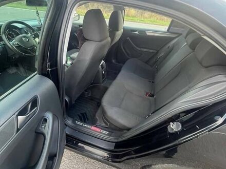 Фольксваген Джетта 2014 в Павлограде на Automoto.ua Черный Фольксваген Джетта, объемом двигателя 1.8 л и пробегом 180 тыс. км за 9800 $, фото 1 на Automoto.ua