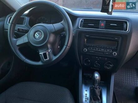 Фольксваген Джетта 2014 в Долинской на Automoto.ua Черный Фольксваген Джетта, объемом двигателя 2 л и пробегом 200 тыс. км за 7500 $, фото 1 на Automoto.ua