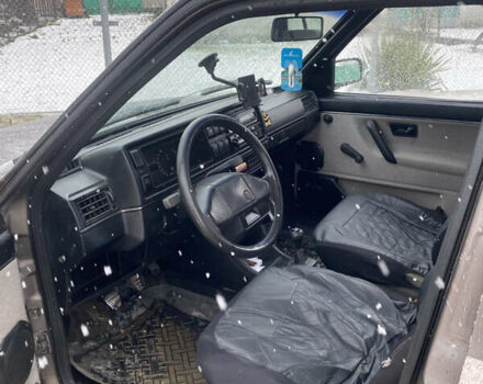 Коричневый Фольксваген Джетта, объемом двигателя 1.3 л и пробегом 245 тыс. км за 1300 $, фото 11 на Automoto.ua