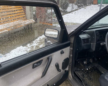 Коричневый Фольксваген Джетта, объемом двигателя 1.3 л и пробегом 245 тыс. км за 1300 $, фото 12 на Automoto.ua