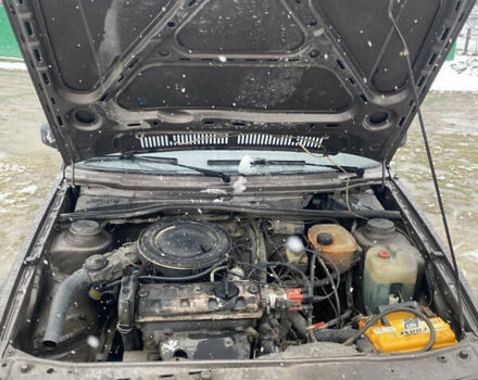 Коричневый Фольксваген Джетта, объемом двигателя 1.3 л и пробегом 245 тыс. км за 1300 $, фото 3 на Automoto.ua