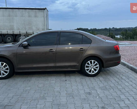 Коричневый Фольксваген Джетта, объемом двигателя 1.39 л и пробегом 261 тыс. км за 9000 $, фото 5 на Automoto.ua