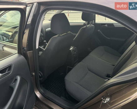 Коричневый Фольксваген Джетта, объемом двигателя 1.39 л и пробегом 191 тыс. км за 7300 $, фото 16 на Automoto.ua