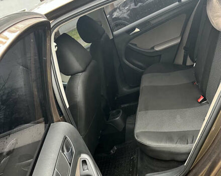 Коричневий Фольксваген Джетта, об'ємом двигуна 1.98 л та пробігом 193 тис. км за 8500 $, фото 8 на Automoto.ua