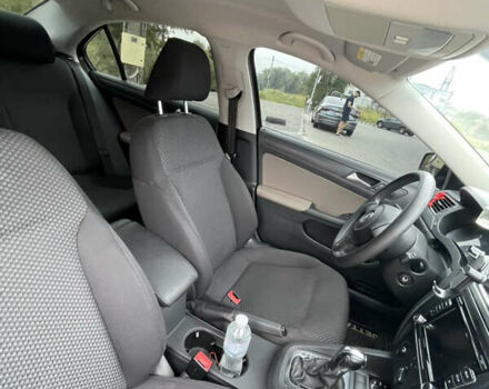 Коричневый Фольксваген Джетта, объемом двигателя 2 л и пробегом 259 тыс. км за 7999 $, фото 13 на Automoto.ua