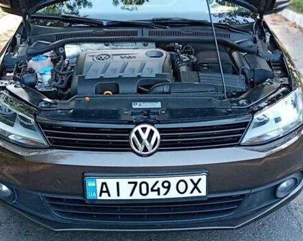 Фольксваген Джетта 2013 в Белой Церкве на Automoto.ua Коричневый Фольксваген Джетта, объемом двигателя 2 л и пробегом 270 тыс. км за 8700 $, фото 28 на Automoto.ua