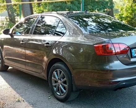 Фольксваген Джетта 2013 в Белой Церкве на Automoto.ua Коричневый Фольксваген Джетта, объемом двигателя 2 л и пробегом 270 тыс. км за 8700 $, фото 8 на Automoto.ua