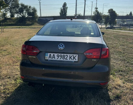 Коричневый Фольксваген Джетта, объемом двигателя 1.4 л и пробегом 136 тыс. км за 9500 $, фото 5 на Automoto.ua