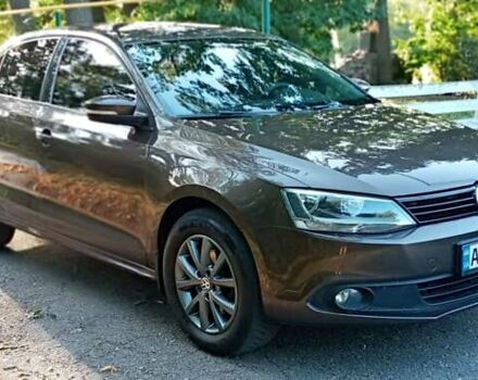 Фольксваген Джетта 2013 в Белой Церкве на Automoto.ua Коричневый Фольксваген Джетта, объемом двигателя 2 л и пробегом 270 тыс. км за 8700 $, фото 11 на Automoto.ua