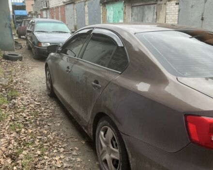 Коричневый Фольксваген Джетта, объемом двигателя 2 л и пробегом 144 тыс. км за 7800 $, фото 5 на Automoto.ua