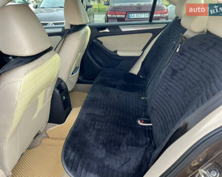 Коричневый Фольксваген Джетта, объемом двигателя 1.8 л и пробегом 137 тыс. км за 10800 $, фото 13 на Automoto.ua