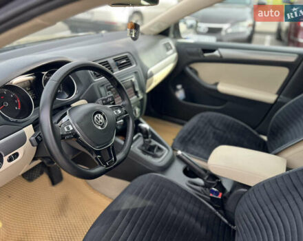 Коричневый Фольксваген Джетта, объемом двигателя 1.8 л и пробегом 137 тыс. км за 10800 $, фото 11 на Automoto.ua