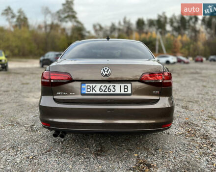 Коричневый Фольксваген Джетта, объемом двигателя 1.8 л и пробегом 137 тыс. км за 10800 $, фото 9 на Automoto.ua