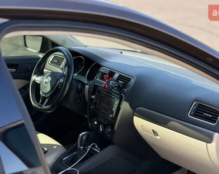 Коричневый Фольксваген Джетта, объемом двигателя 2 л и пробегом 203 тыс. км за 11200 $, фото 7 на Automoto.ua