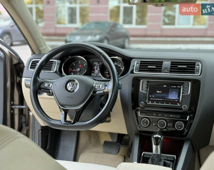 Коричневый Фольксваген Джетта, объемом двигателя 1.6 л и пробегом 107 тыс. км за 12750 $, фото 15 на Automoto.ua