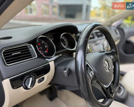 Коричневый Фольксваген Джетта, объемом двигателя 1.6 л и пробегом 107 тыс. км за 12750 $, фото 22 на Automoto.ua