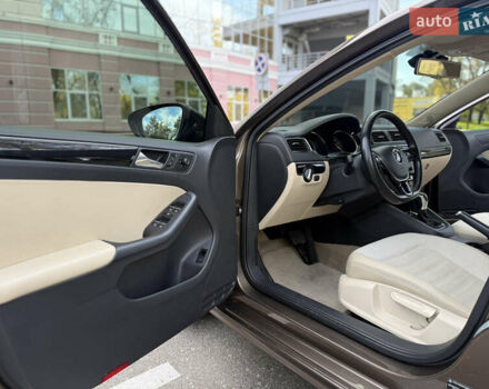 Коричневый Фольксваген Джетта, объемом двигателя 1.6 л и пробегом 107 тыс. км за 12750 $, фото 21 на Automoto.ua