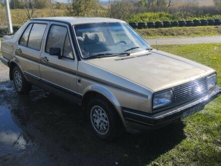 Коричневий Фольксваген Джетта, об'ємом двигуна 1.6 л та пробігом 350 тис. км за 1300 $, фото 1 на Automoto.ua