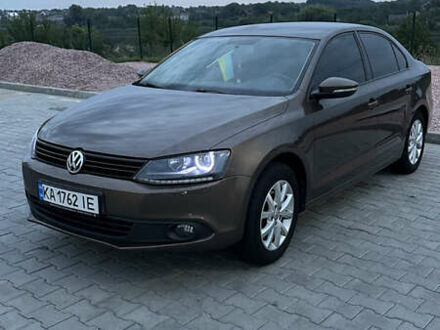 Коричневый Фольксваген Джетта, объемом двигателя 1.39 л и пробегом 261 тыс. км за 9000 $, фото 1 на Automoto.ua