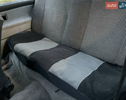 Красный Фольксваген Джетта, объемом двигателя 1.6 л и пробегом 260 тыс. км за 1350 $, фото 20 на Automoto.ua