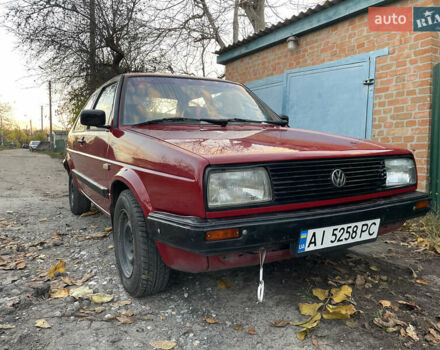 Красный Фольксваген Джетта, объемом двигателя 1.6 л и пробегом 260 тыс. км за 1350 $, фото 1 на Automoto.ua