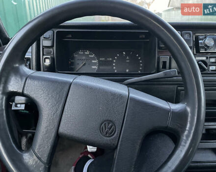 Красный Фольксваген Джетта, объемом двигателя 1.6 л и пробегом 260 тыс. км за 1350 $, фото 19 на Automoto.ua