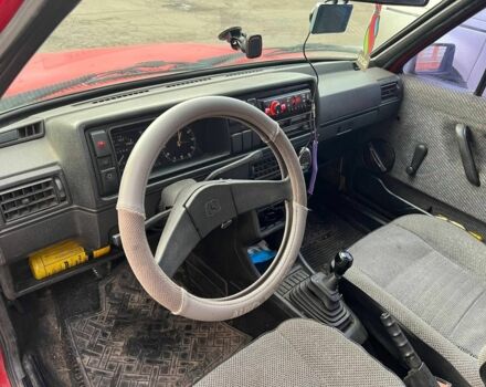 Червоний Фольксваген Джетта, об'ємом двигуна 1.6 л та пробігом 250 тис. км за 700 $, фото 3 на Automoto.ua