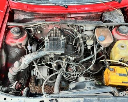 Красный Фольксваген Джетта, объемом двигателя 1.6 л и пробегом 3 тыс. км за 800 $, фото 4 на Automoto.ua