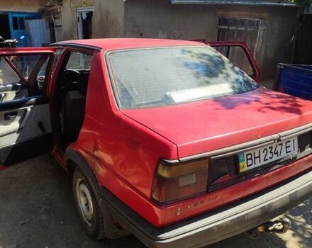 Красный Фольксваген Джетта, объемом двигателя 1.59 л и пробегом 324 тыс. км за 1200 $, фото 3 на Automoto.ua